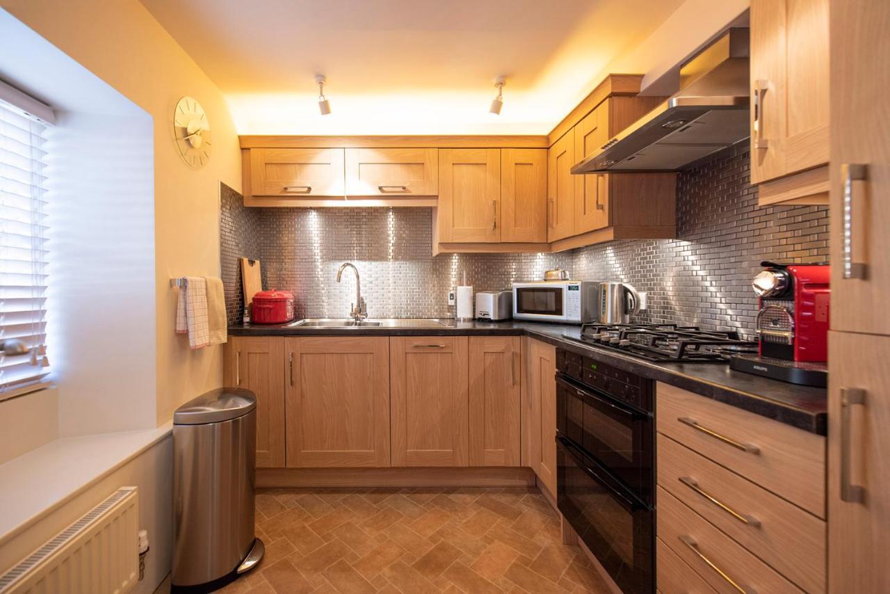 Oberon River View Apartment Bourton-on-the-Water Esterno foto