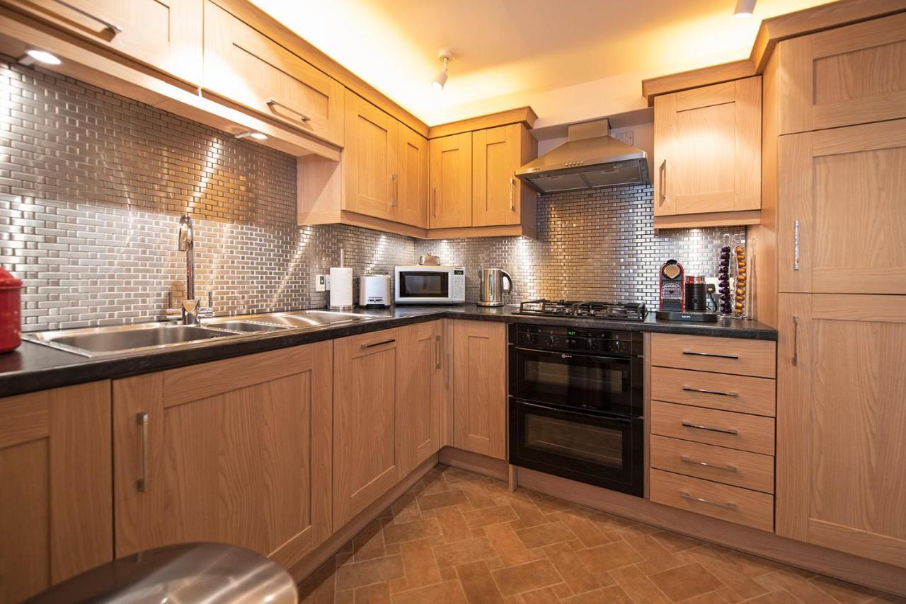 Oberon River View Apartment Bourton-on-the-Water Esterno foto